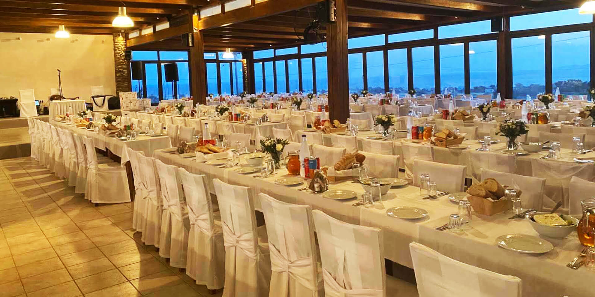 Δημιουργούμε καλύμματα για κάθε καρέκλα εκδηλώσεων!!!